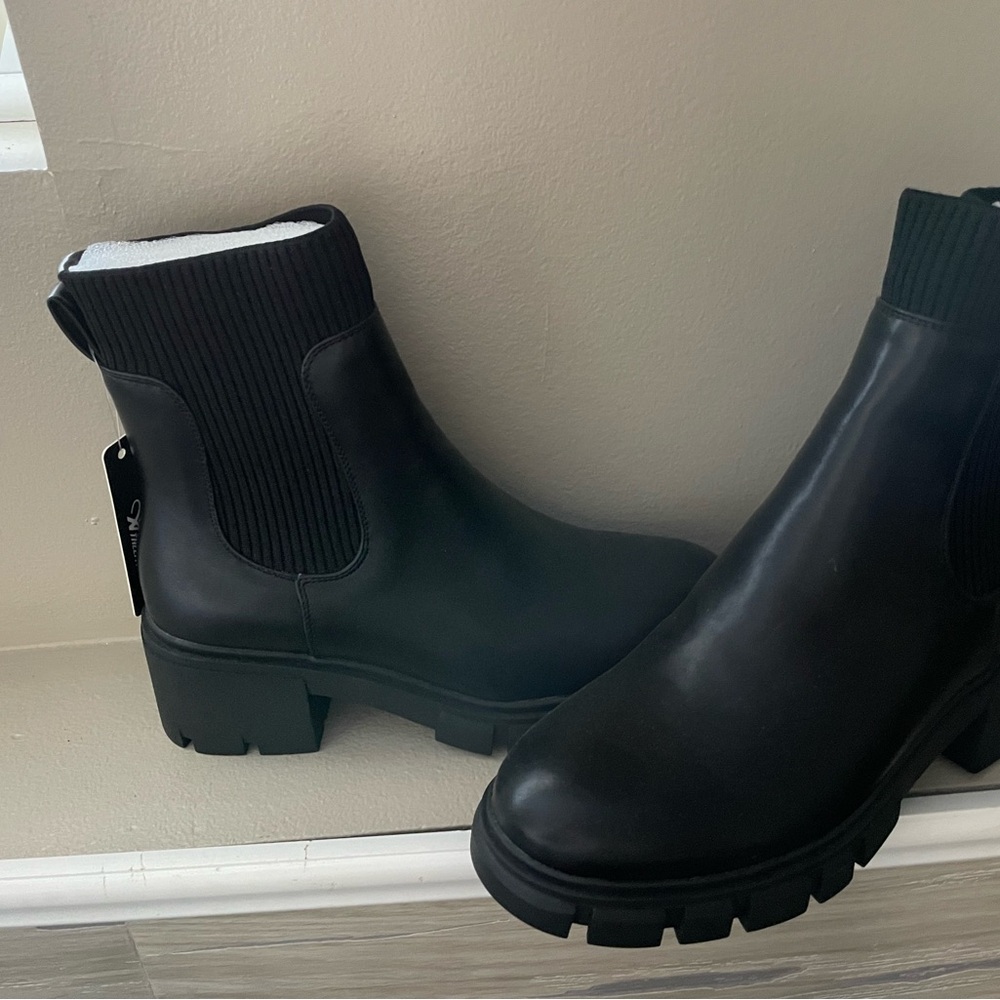 Black Ankle Boots